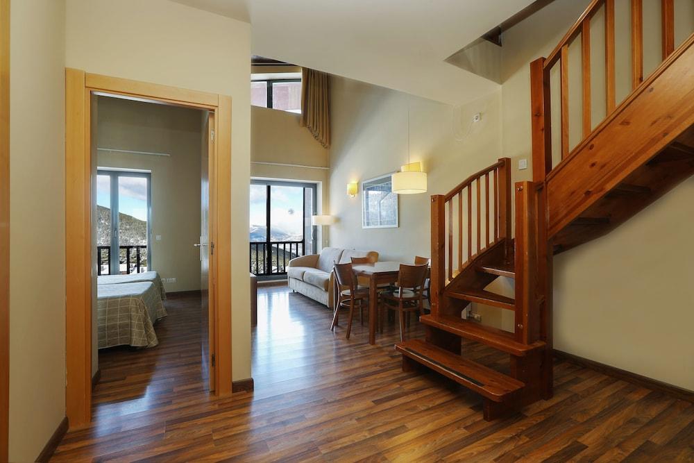 Guitart La Molina Aparthotel & Spa מראה חיצוני תמונה